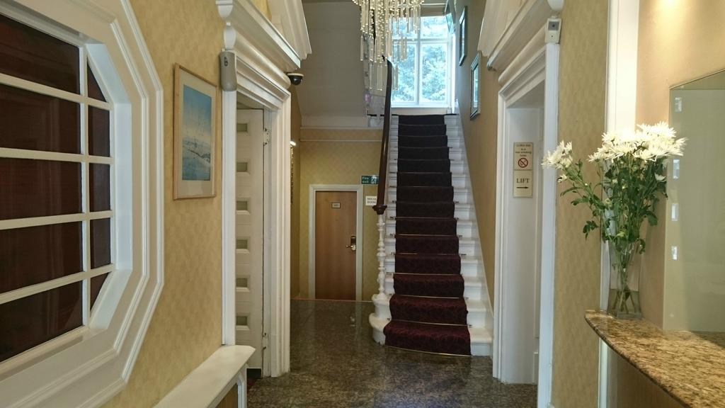 Lord Jim Hotel London Kensington Exterior photo